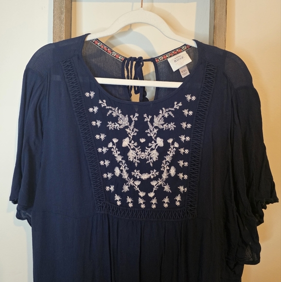 ⭐️40% Off⭐️ Knox Rose Navy Blue Boho Peasant Embroidered Dress - Picture 3 of 11